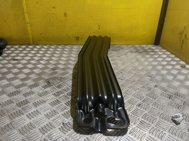 bontott VW CADDY Pótkerék Tartó