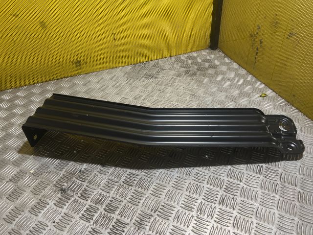 bontott VW CADDY Pótkerék Tartó