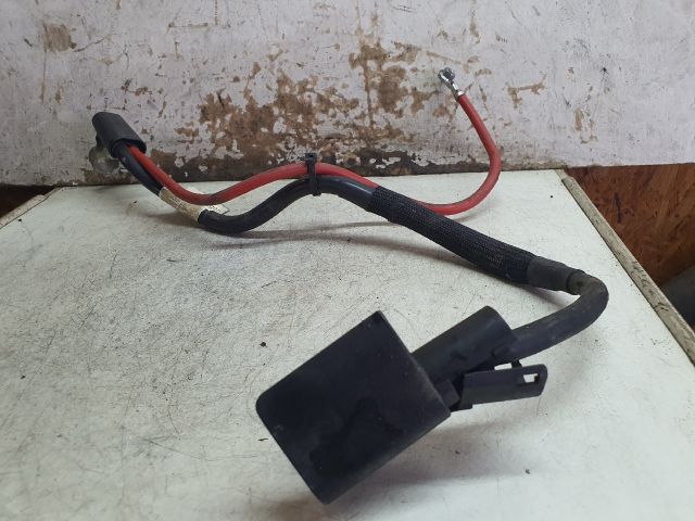 bontott VW CADDY Pozitív Kábel