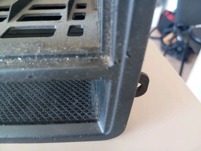 bontott VW CADDY Rádió / CD Keret