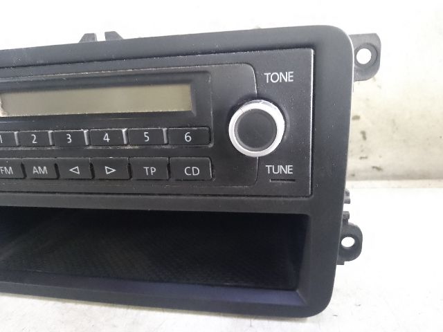 bontott VW CADDY Rádió / CD