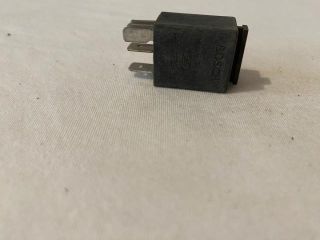 bontott VW CADDY Relé