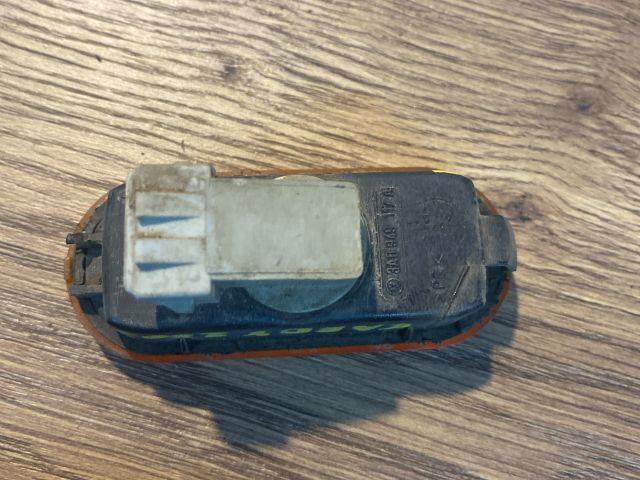 bontott VW CADDY Sárvédő Irányjelző (Pozíciófüggetlen)