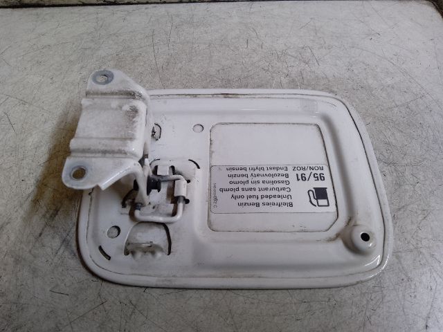 bontott VW CADDY Tankajtó