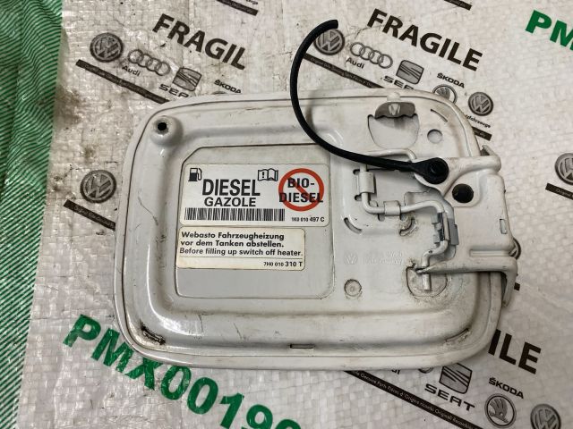 bontott VW CADDY Tankajtó