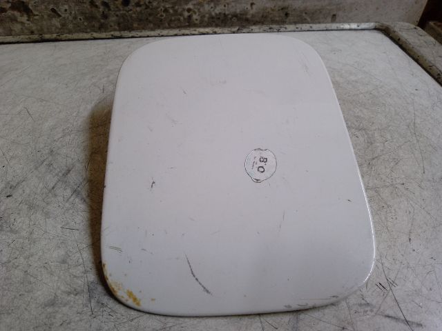 bontott VW CADDY Tankajtó