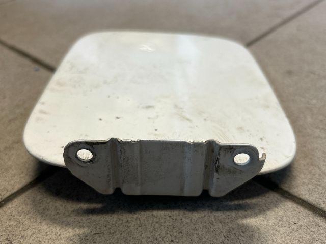 bontott VW CADDY Tankajtó