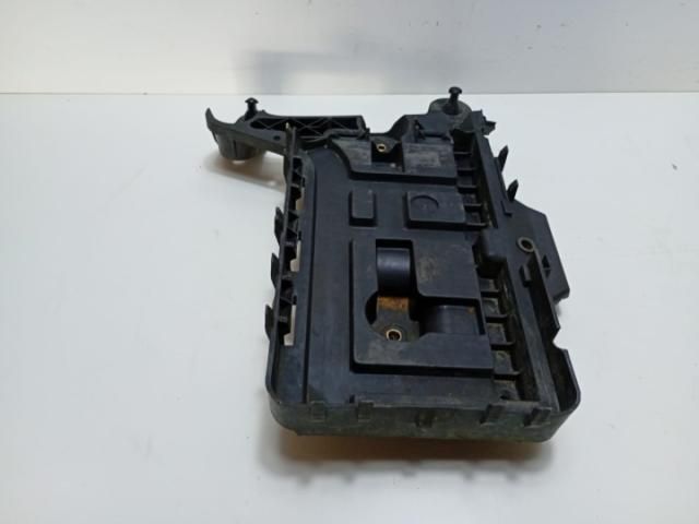 bontott VW CADDY Tartó Bak