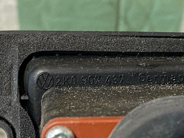 bontott VW CADDY Tolóajtó Érintkező