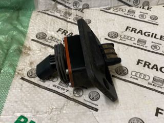 bontott VW CADDY Tolóajtó Érintkező