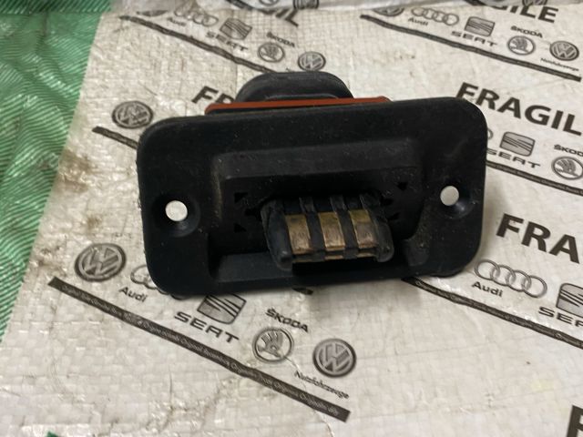 bontott VW CADDY Tolóajtó Érintkező