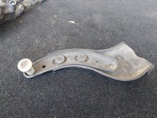 bontott VW CADDY Tolóajtó Sín Görgő Szett