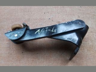 bontott VW CADDY Tolóajtó Sín Görgő