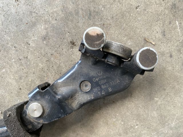 bontott VW CADDY Tolóajtó Sín Görgő