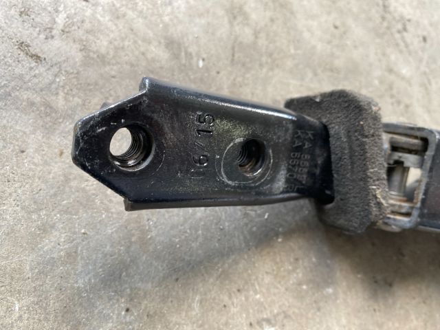 bontott VW CADDY Tolóajtó Sín Görgő