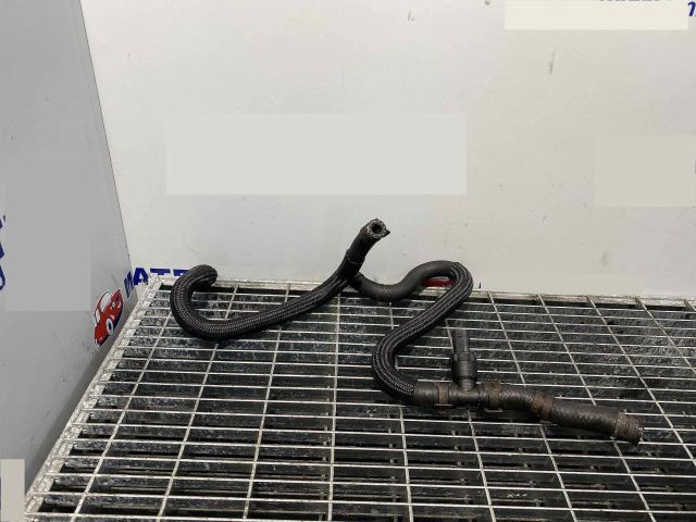 bontott VW CADDY Üzemanyagcső