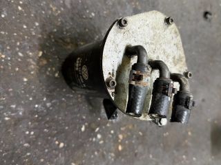 bontott VW CADDY Üzemanyagszűrő Ház