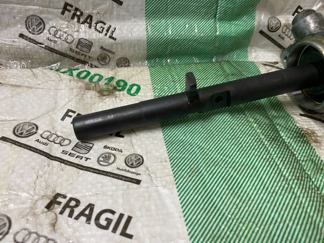 bontott VW CADDY Váltó Kapcsoló Villa