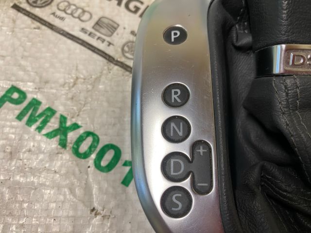 bontott VW CADDY Váltógomb