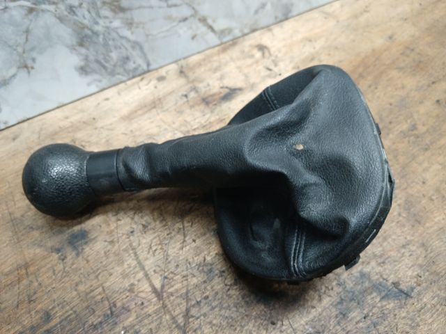 bontott VW CADDY Váltógomb