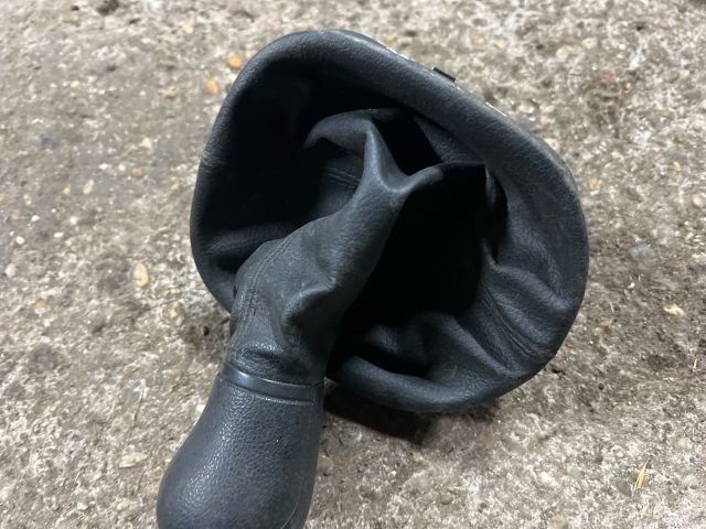 bontott VW CADDY Váltógomb