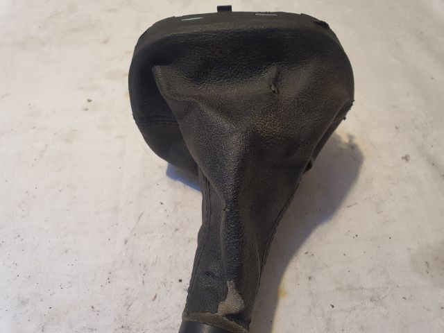 bontott VW CADDY Váltószoknya