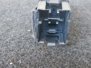 bontott VW CADDY Vészvillogó Kapcsoló