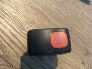 bontott VW CADDY Vészvillogó Kapcsoló