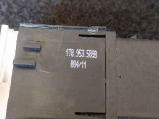 bontott VW CADDY Vészvillogó Kapcsoló