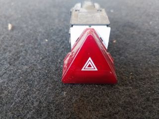 bontott VW CADDY Vészvillogó Kapcsoló