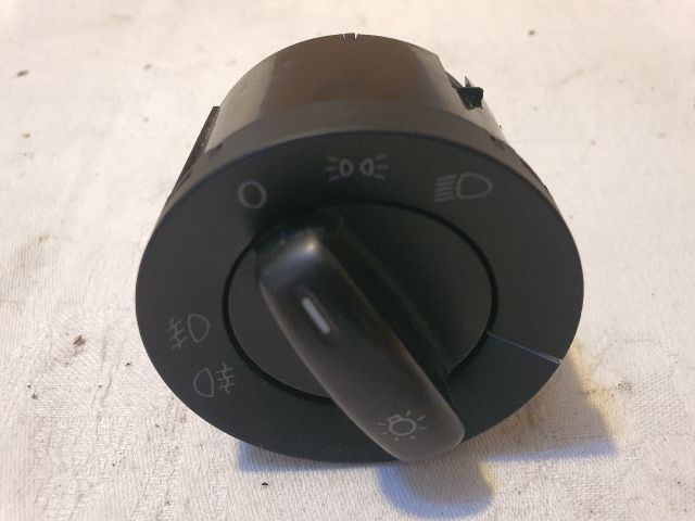 bontott VW CADDY Világítás Kapcsoló