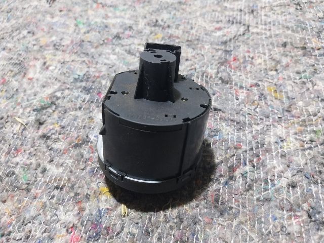 bontott VW CADDY Világítás Kapcsoló