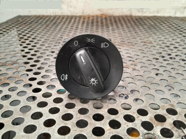 bontott VW CADDY Világítás Kapcsoló