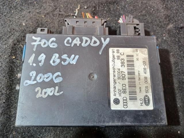 bontott VW CADDY Vonóhorog Elektronika