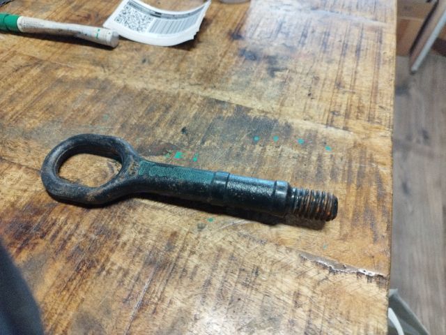 bontott VW CADDY Vonószem