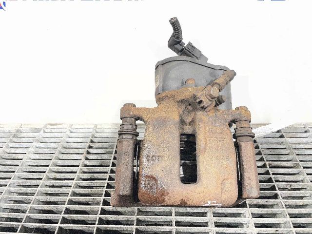 bontott VW CC Bal hátsó Féknyereg Munkahengerrel