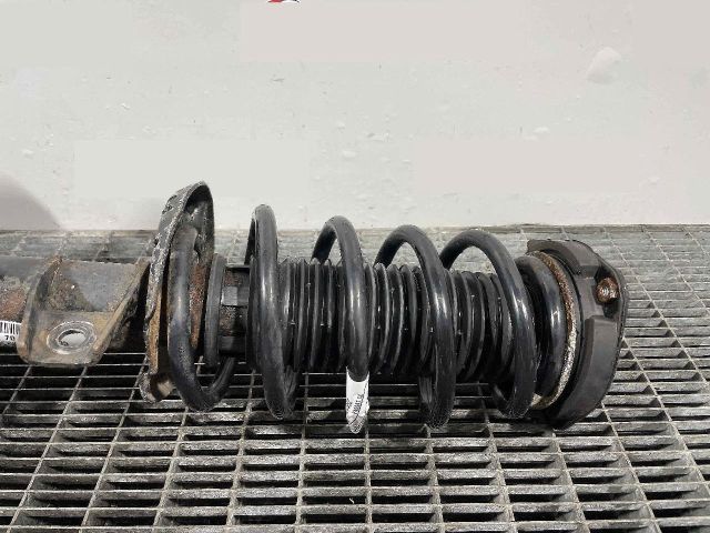 bontott VW CC Első Rugó