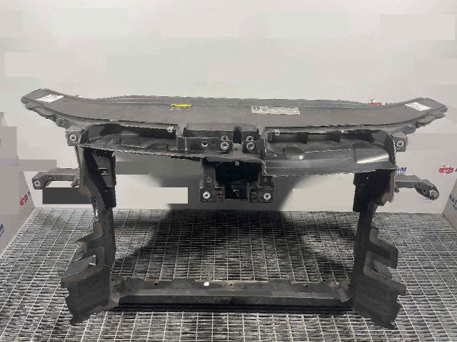 bontott VW CC Homlokfal (Üres lemez)