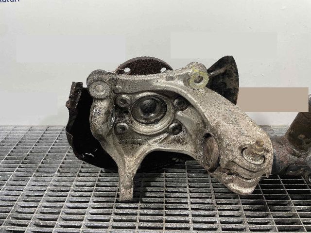 bontott VW CC Jobb első Csonkállvány