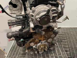 bontott VW CC Motor (Fűzött blokk hengerfejjel)