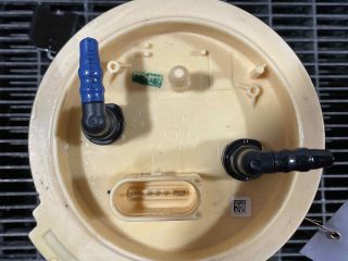 bontott VW CC Üzemanyag Szivattyú