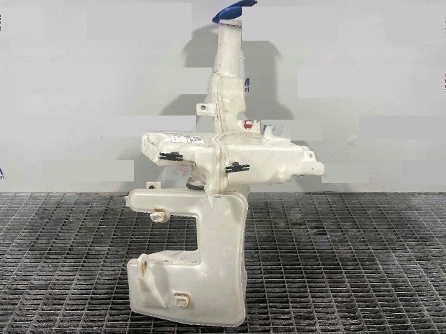 bontott VW CC Ablakmosó Tartály