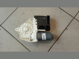 bontott VW CC Bal első Ablakemelő Motor