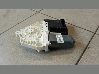 bontott VW CC Bal első Ablakemelő Motor
