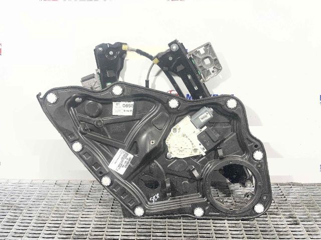 bontott VW CC Bal hátsó Ablakemelő Szerkezet (Elektromos)