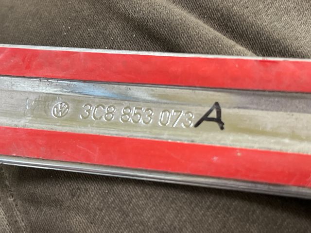 bontott VW CC Bal hátsó Ajtó Díszléc