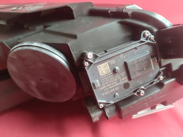 bontott VW CC Bal Xenon Fényszóró