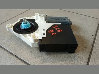 bontott VW CC Jobb első Ablakemelő Motor