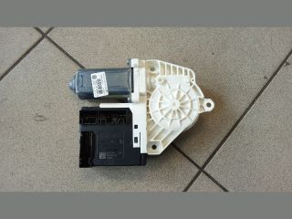 bontott VW CC Jobb első Ablakemelő Motor