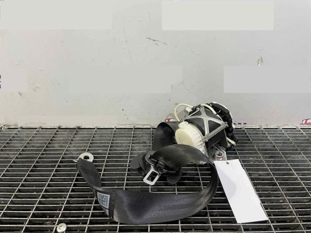 bontott VW CC Jobb első Biztonsági Öv